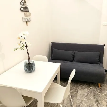 Indipendenza Luxury * بولونيا