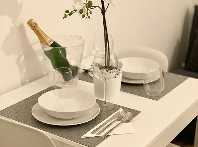 Indipendenza Luxury アパート ボローニャ