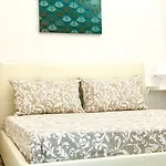 Indipendenza Luxury *